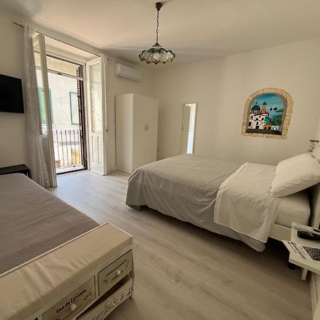 B&B Due Su Due Holiday Vietri Eksteriør bilde